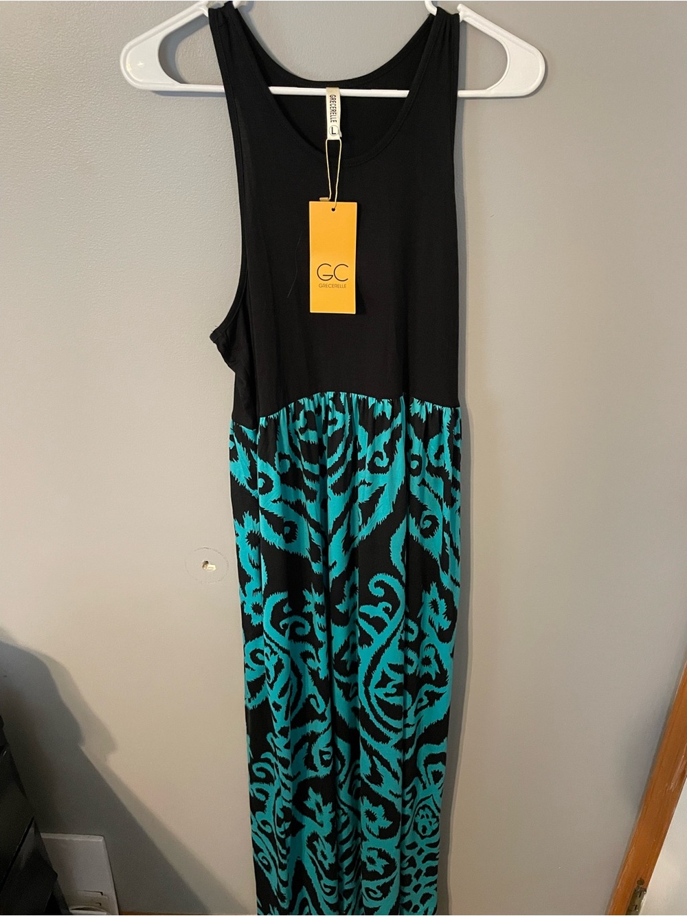 Grecerelle Black and Teal Printed Sleeveless Maxi Dress